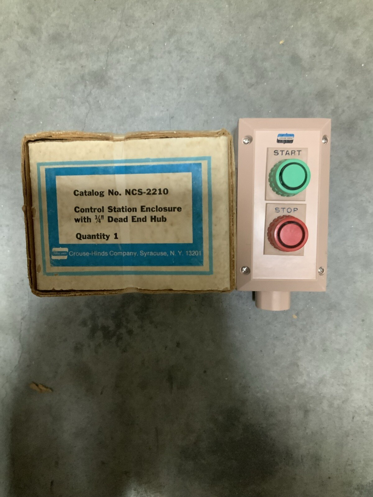 NCS2210 CROUSE HINDS RAINTIGHT ENCLOSURE NEMA 3, 4X, 12, NON-METALLIC