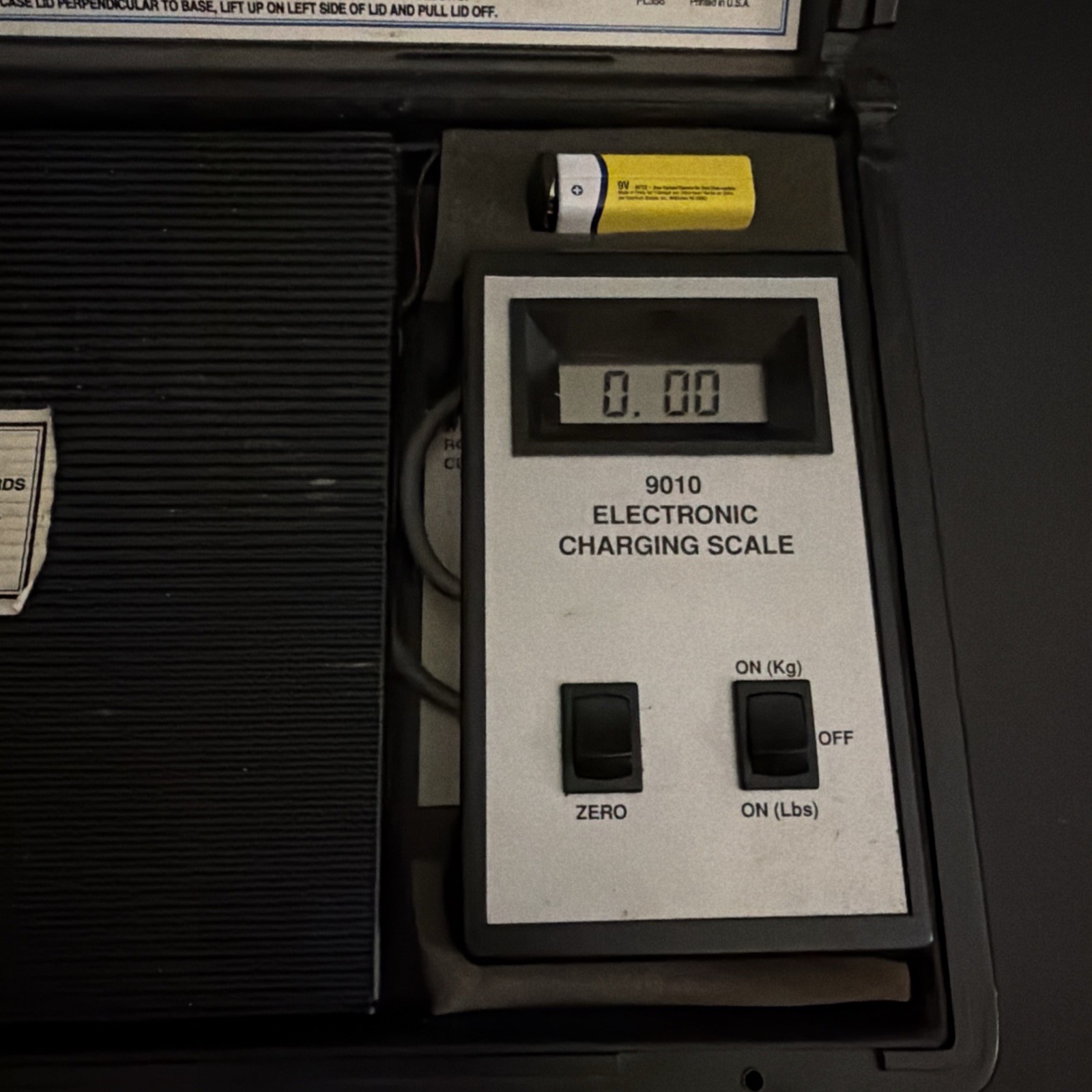 TIF 9010A Slimline Electronic Refrigerant Charging Scale w/case