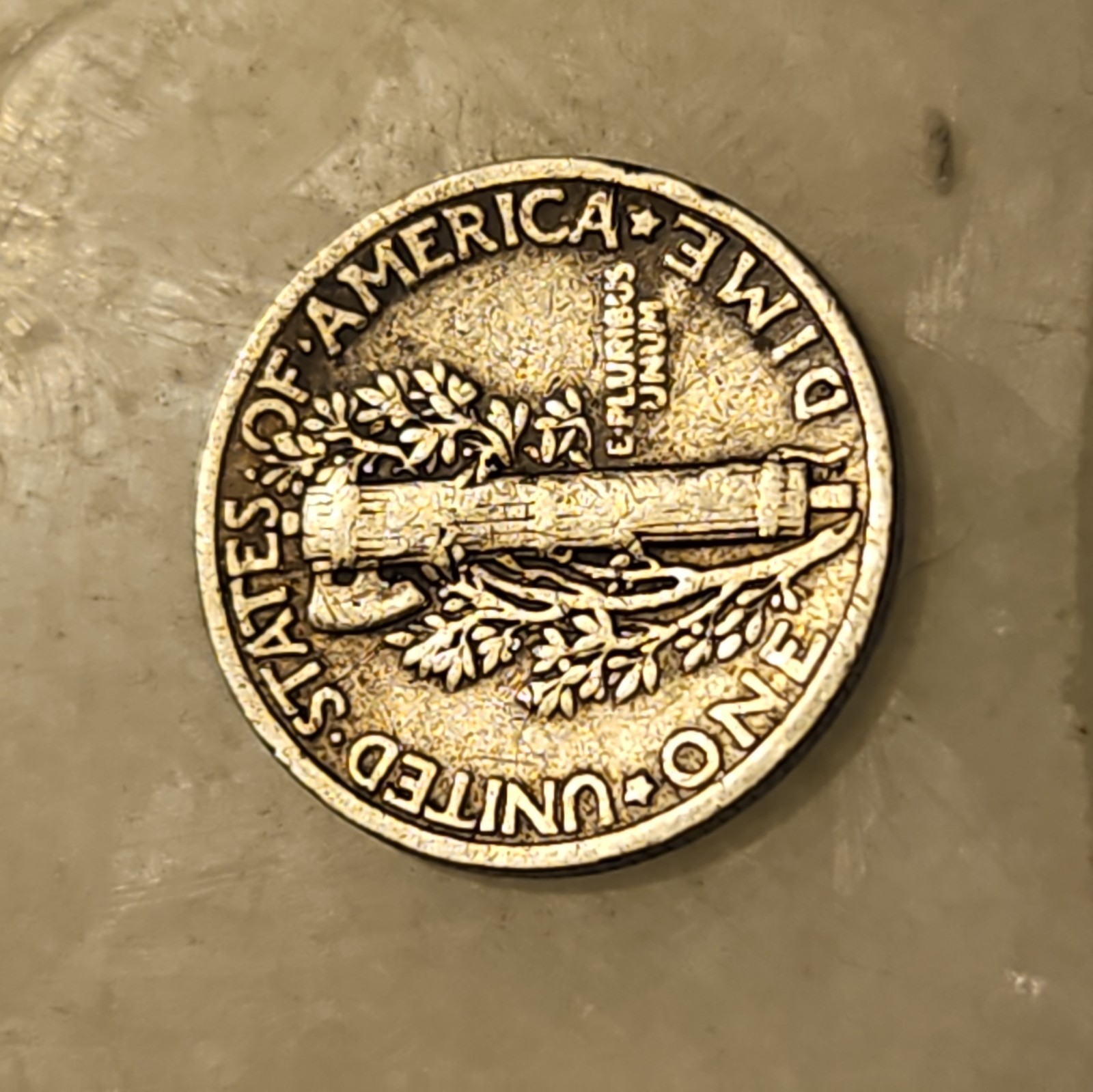 1942 Mercury Dime (No Mint Mark) RARE mint error date