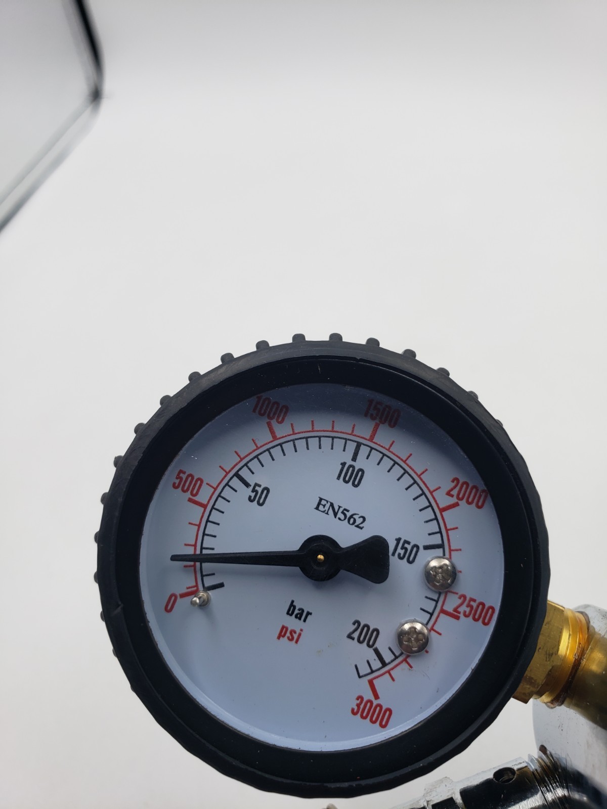 Keg Regulator, Quick Disconnect Co2 Kegerator Regulator with Pressure Adjustment