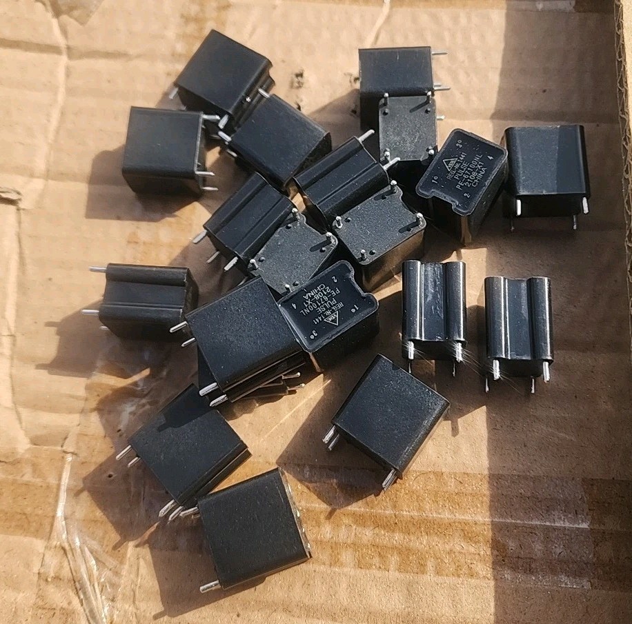 20 Pcs PE-67100NL Current Transformers THT Current Sense 20mH 56Ohms