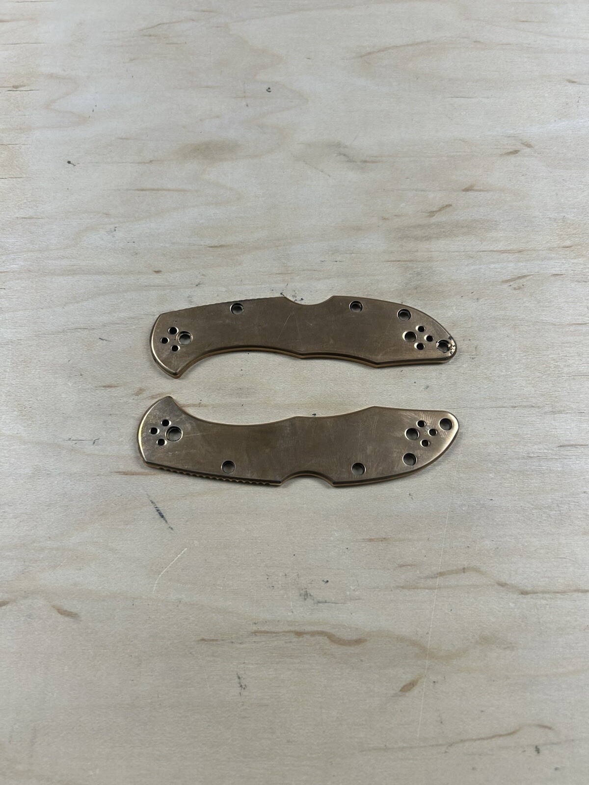 Scikio Custom Spyderco Delica 4 Bronze Handle Scales