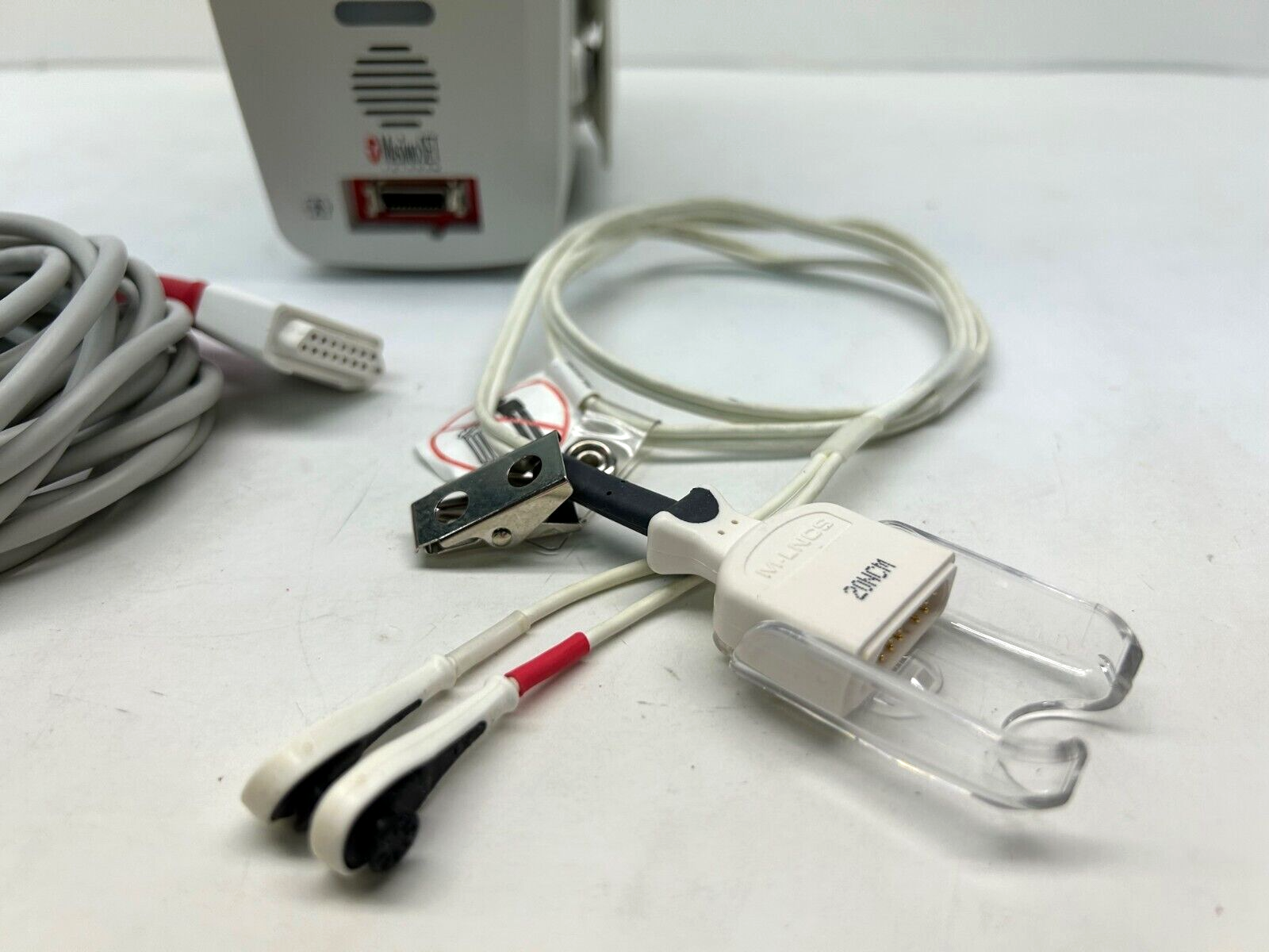 Vertical Masimo Rad-87 Pulse CO-Oximeter, Masimo SET Rainbow, Refurbished