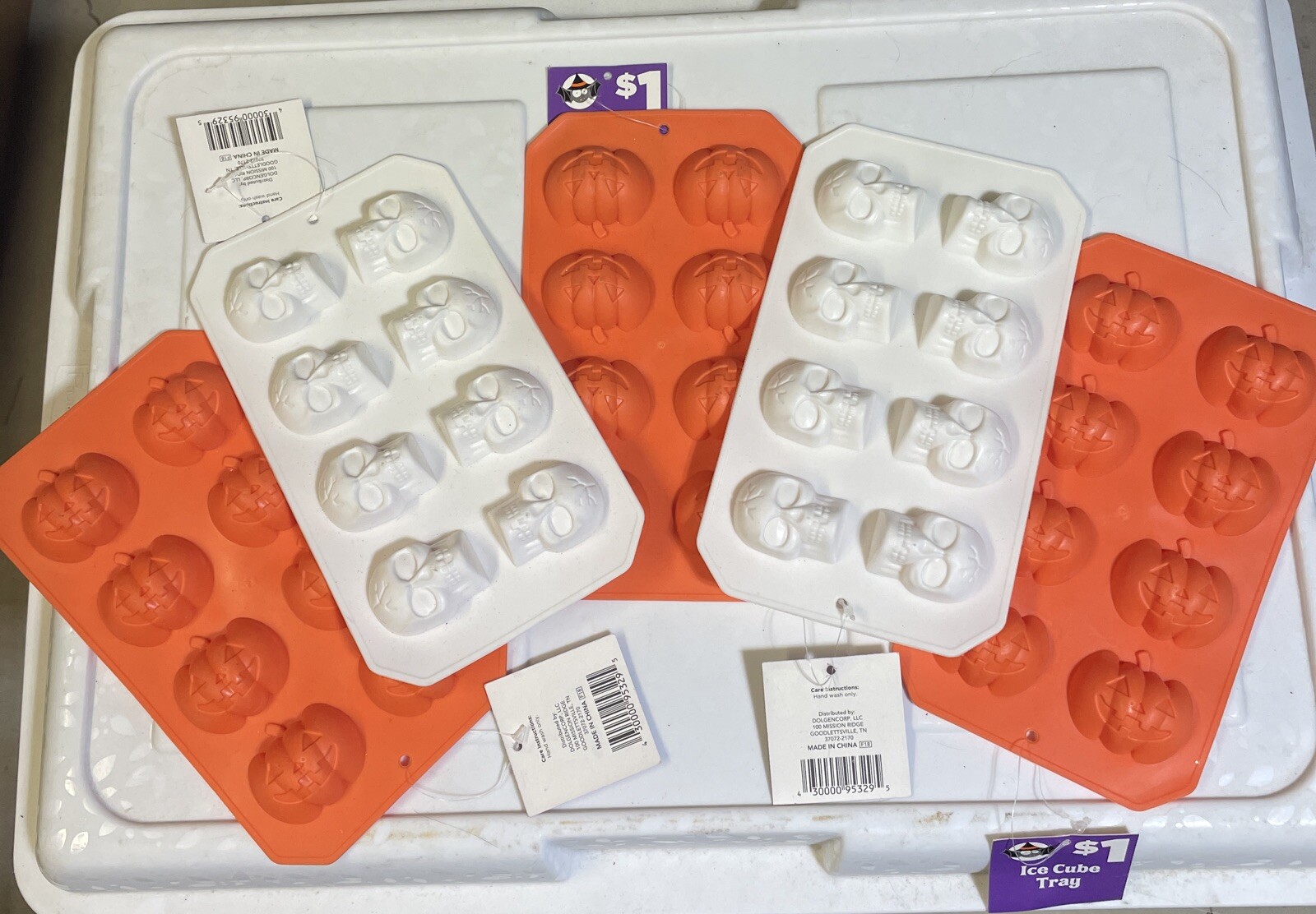 Lot of 5 Halloween Skulls Pumpkins Heads Silicone Ice Cube Jello Trays NEW