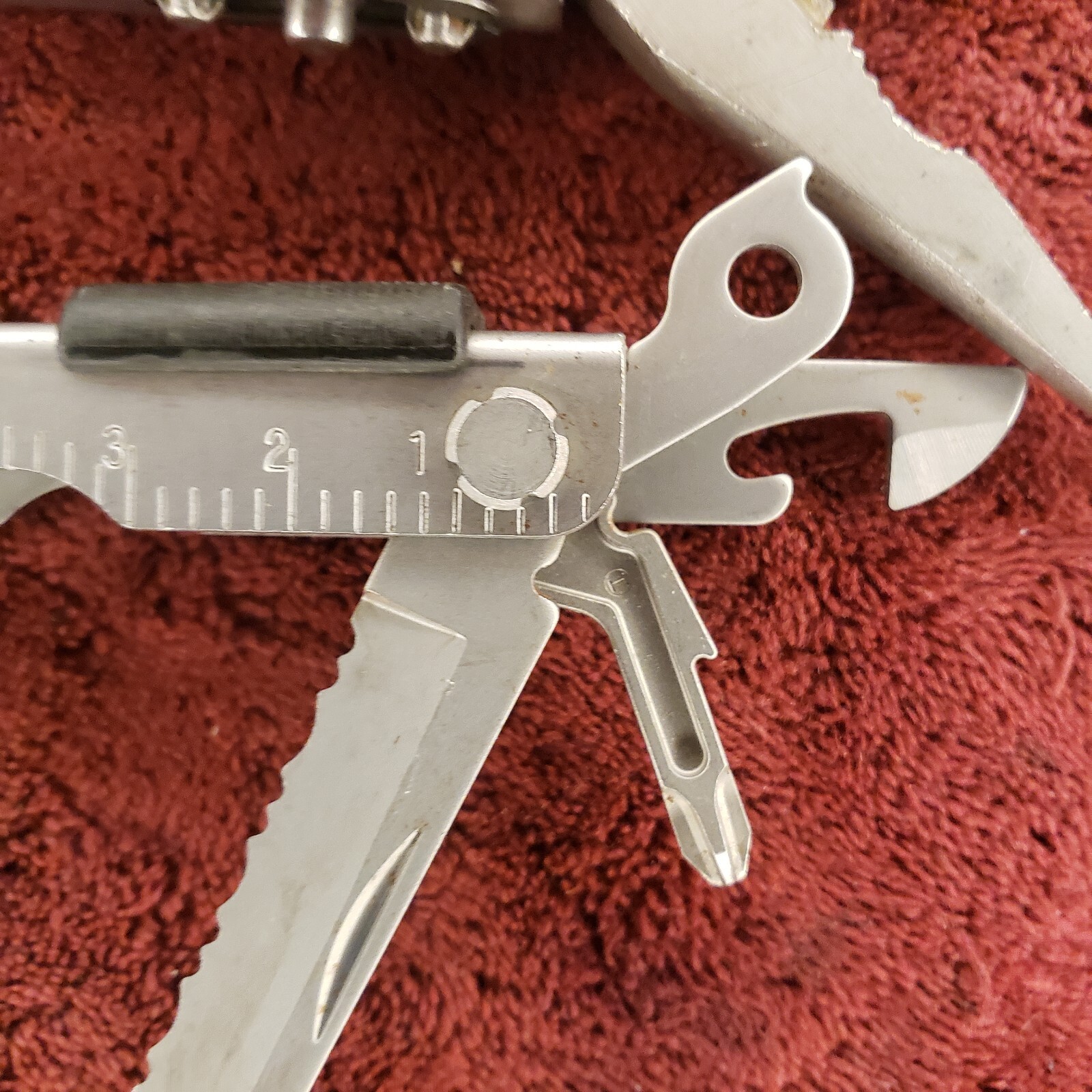 🔪 Lot 2 Gerber Multi Tool MP600 multiplier, drop point blade read