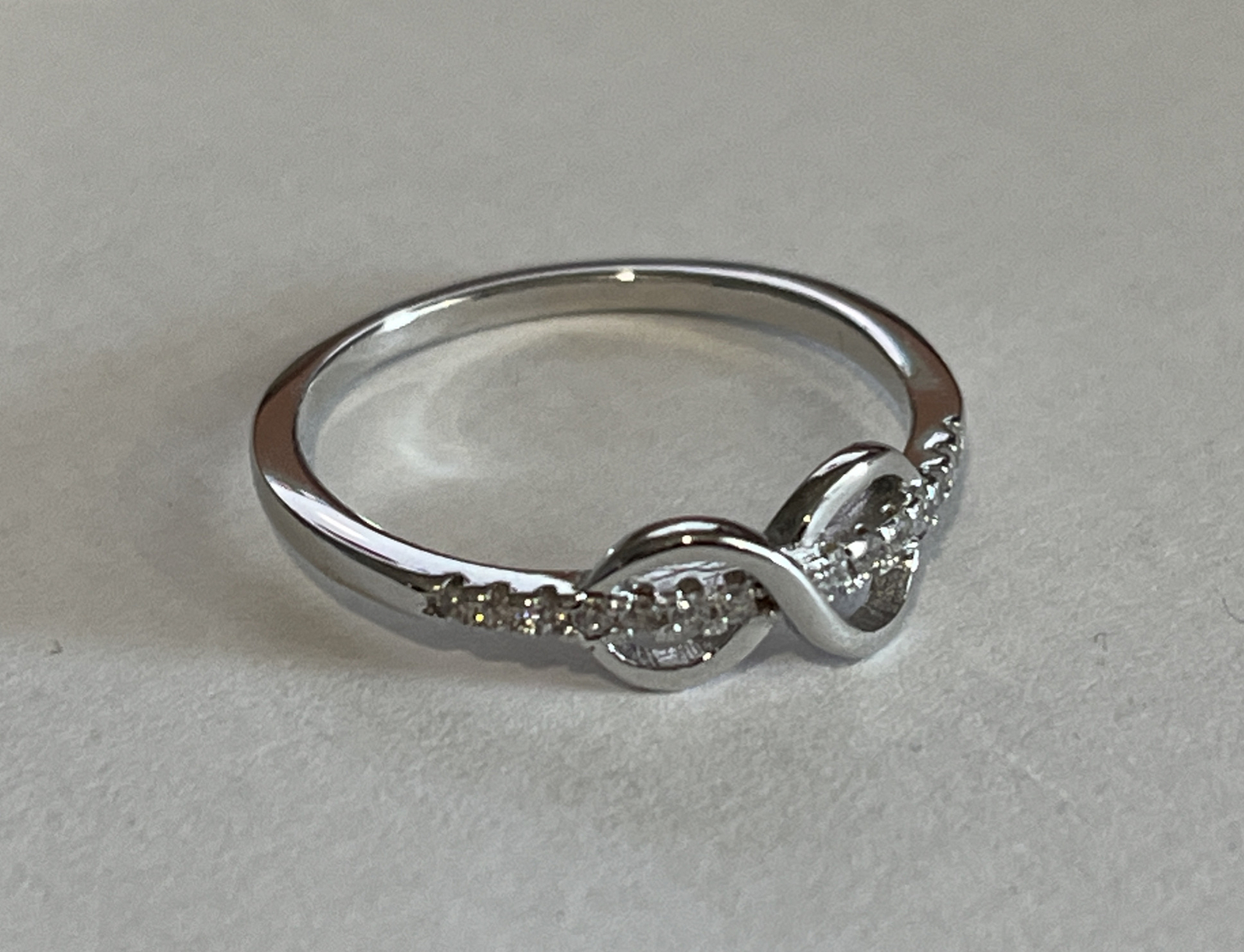 Annie LeBling Girls Forever Ring Size 6 Silver Infinity Symbol Cubic Zirconia