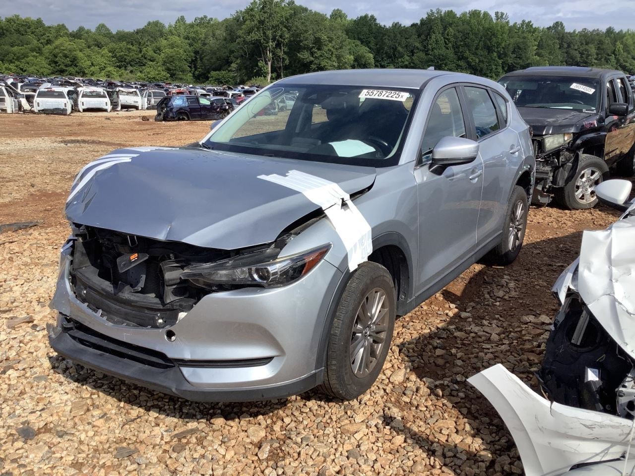 CX-5 2018 Glove Box 4689648