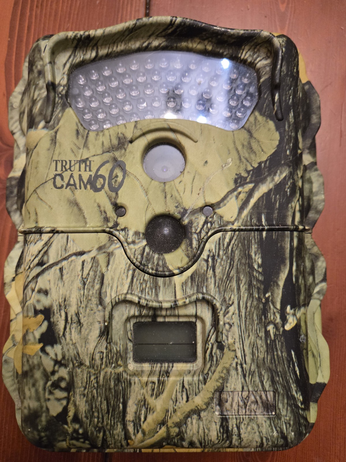 Truth Cam 60 Trail Cam Works Great!     142