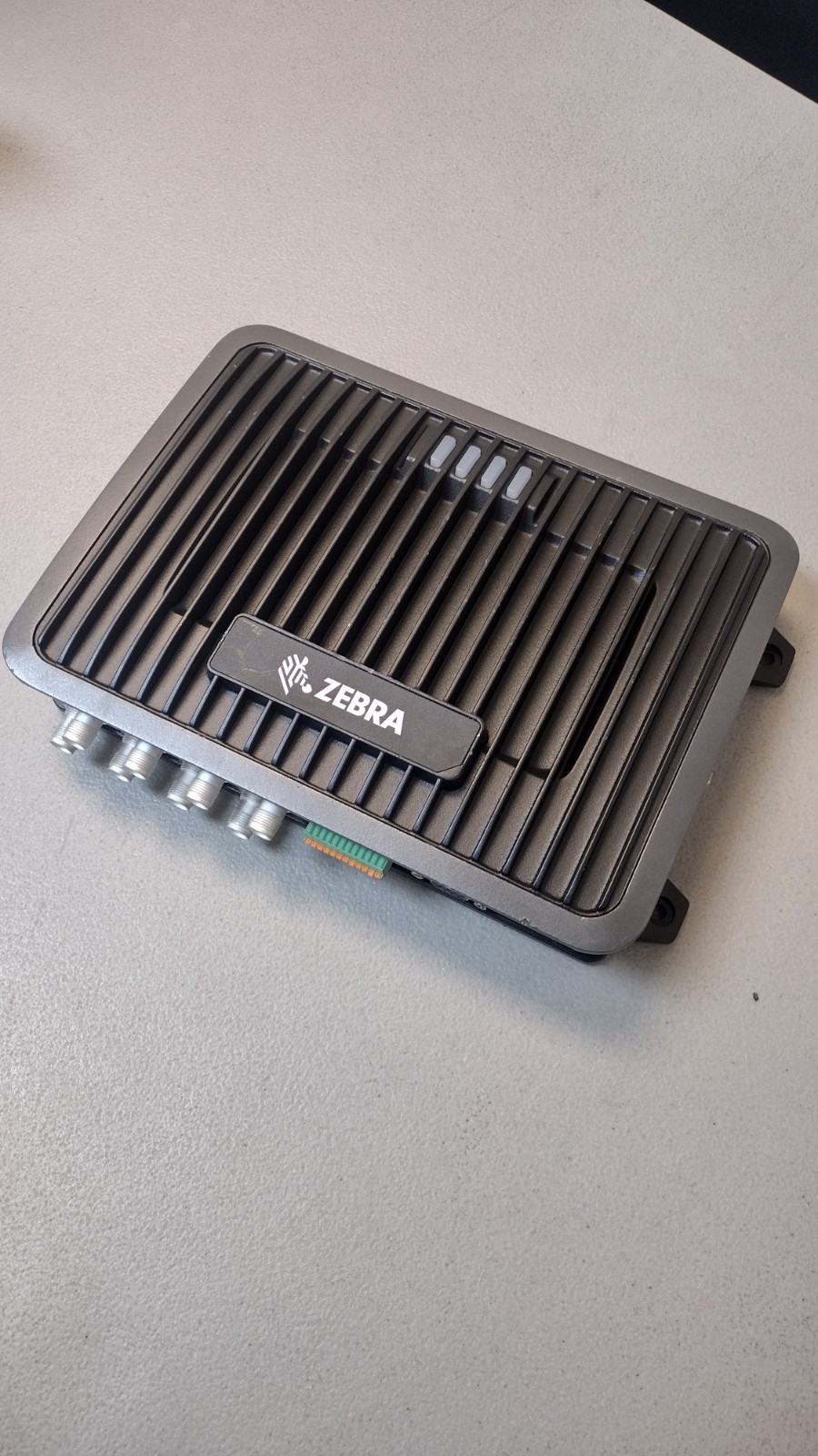 Zebra FX9600-82320A50-US RFID reader