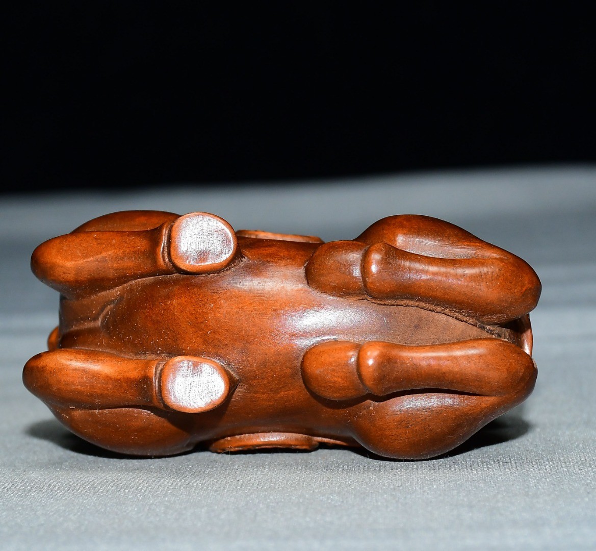 Exquisite Small Leaf Boxwood Tang Horse Ornament