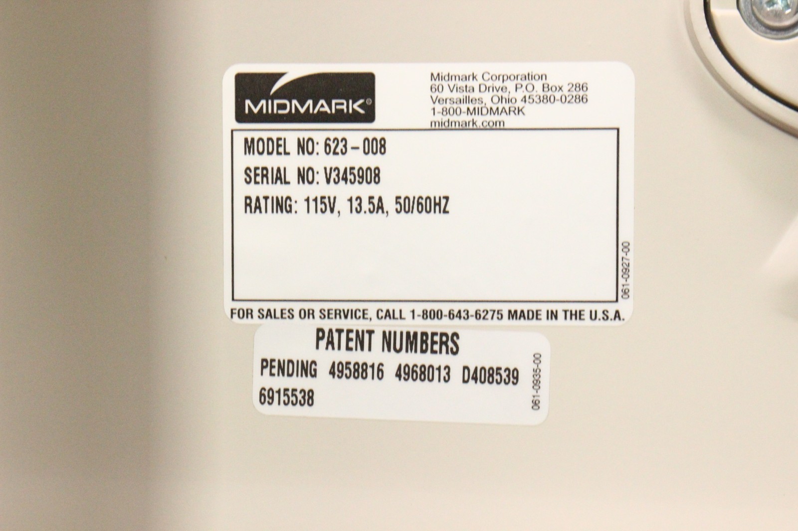 Midmark 623-008 Deluxe Power Exam Table Hi-Low w/ Hand Controller, Foot Control