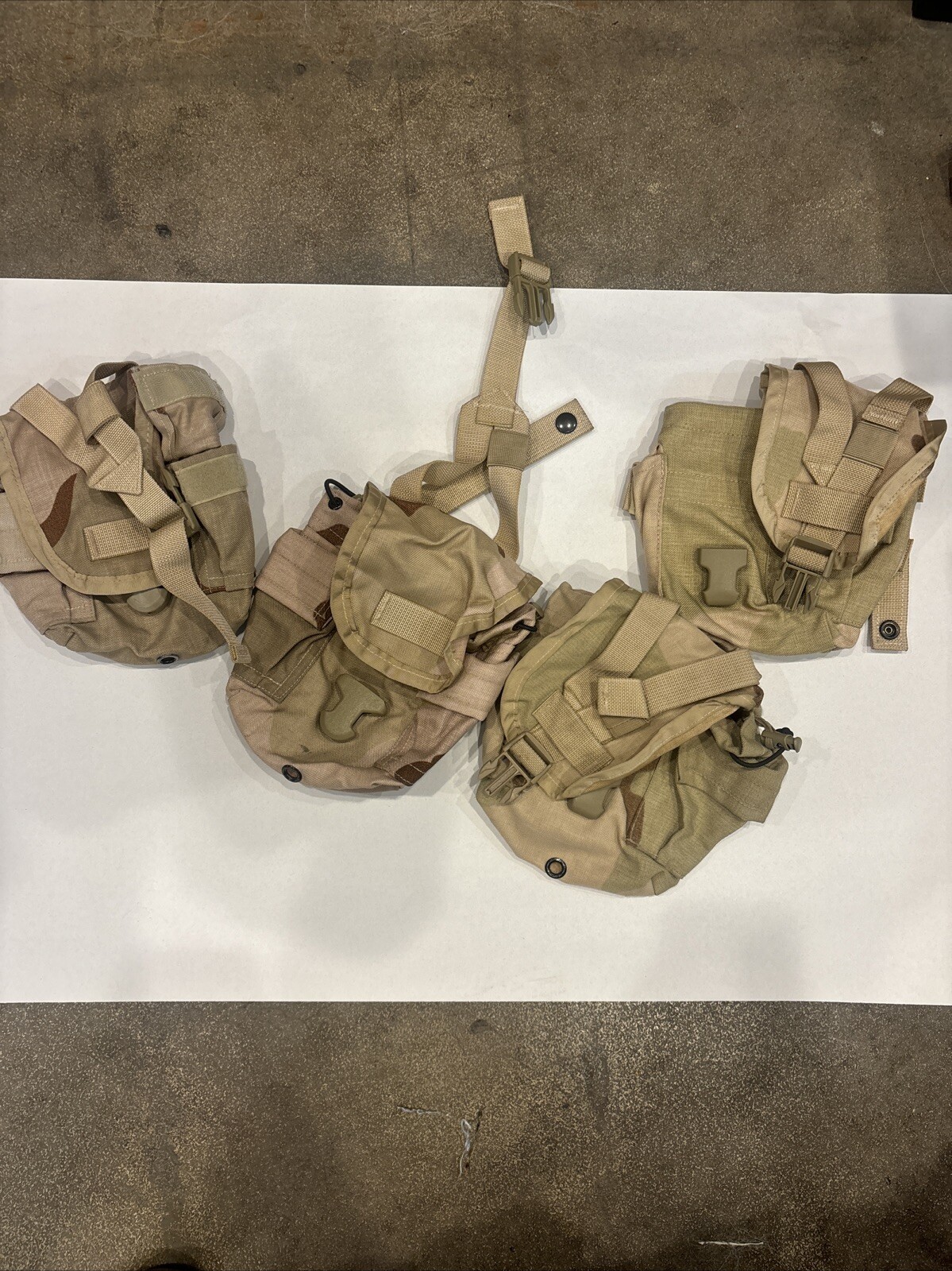 VINTAGE LOT OF 4 MOLLE II - CANTEEN/GENERAL PURPOSE POUCH US MILITARY ORIGINAL