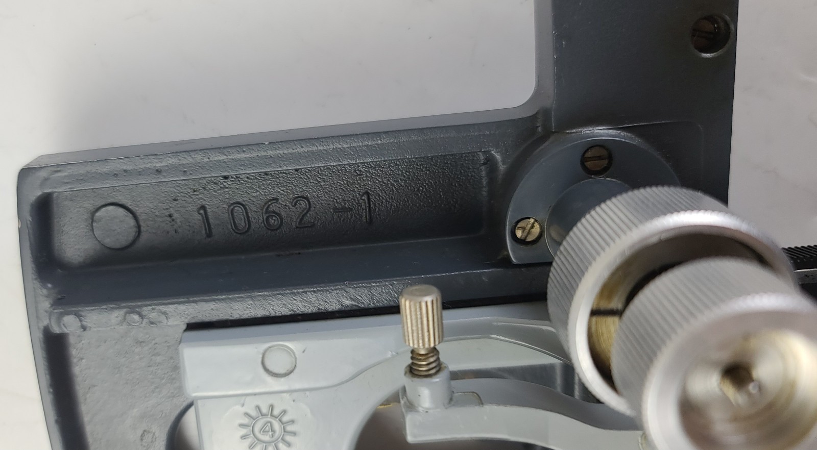 American Optical 1062 Mechanical Stage