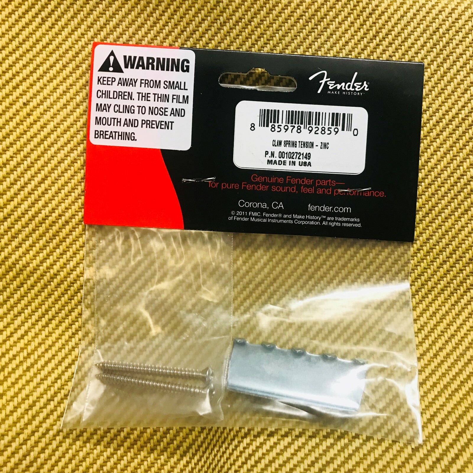 001-0272-149 Genuine Fender® Stratocaster Strat Tremolo Spring Claw