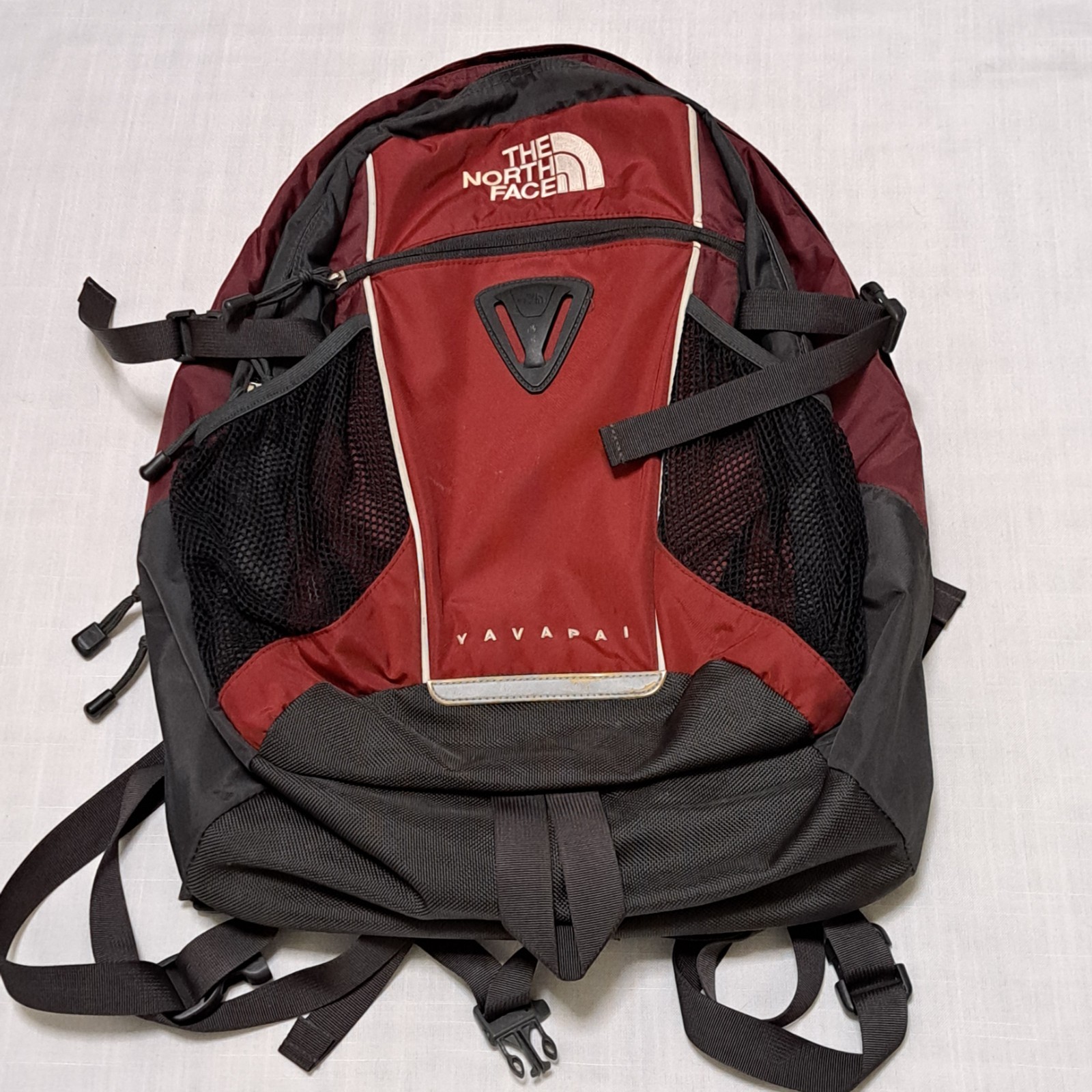 The North Face Yavapai Backpack Red Gray Hiking Travel School Camping Outdoor