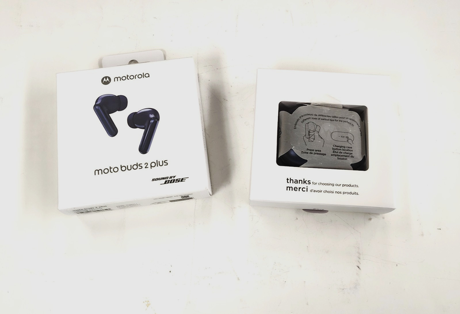 Motorola Moto Buds 2 Plus earbuds open box