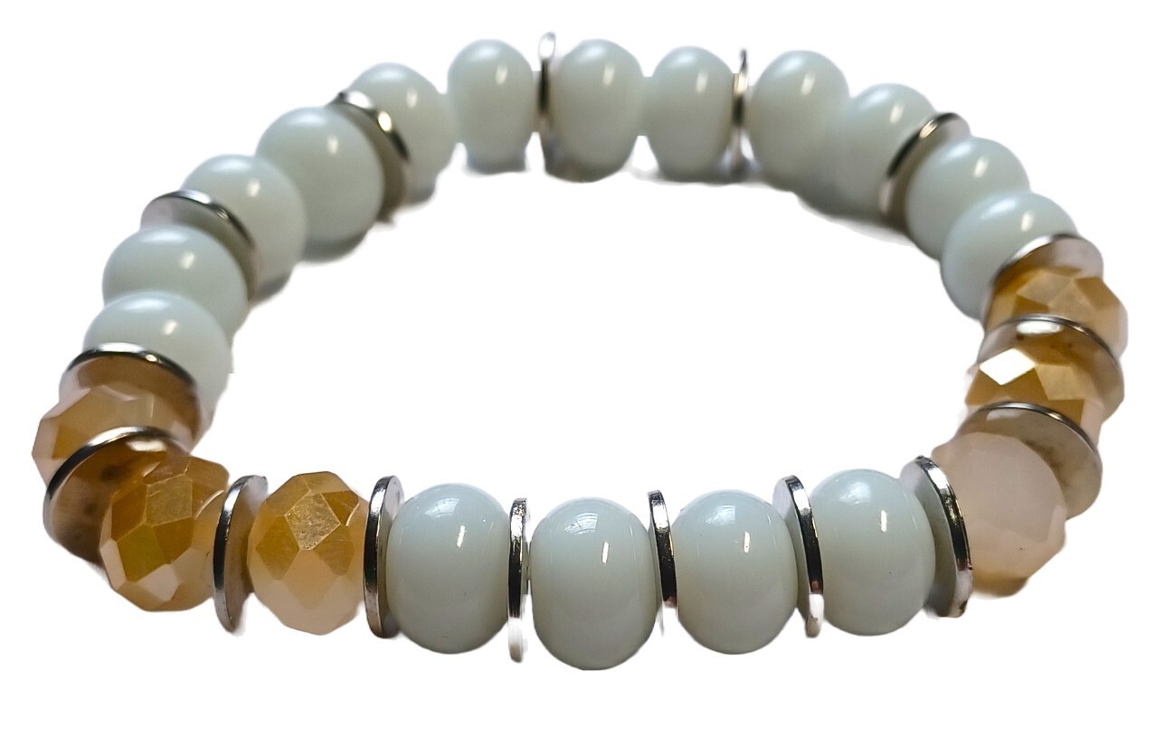 Fashionable White and Amber Colored Beaded Bracelet