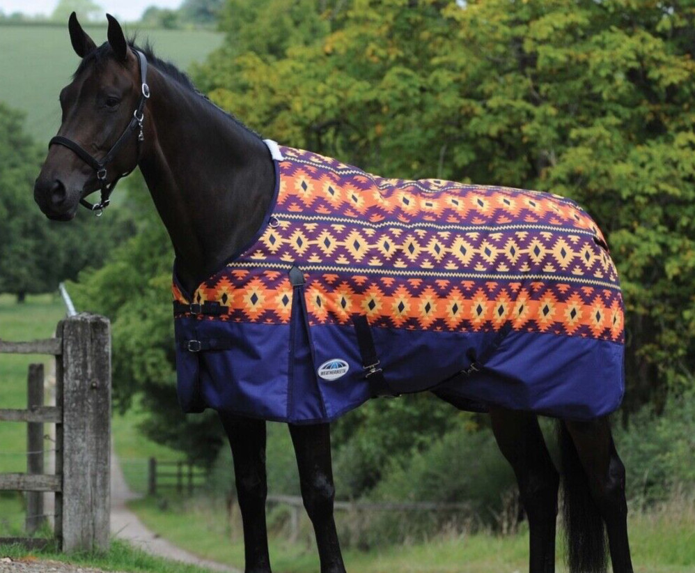 84" Navajo 1200D Weatherbeeta ComFiTec Essentials turnout blanket medium