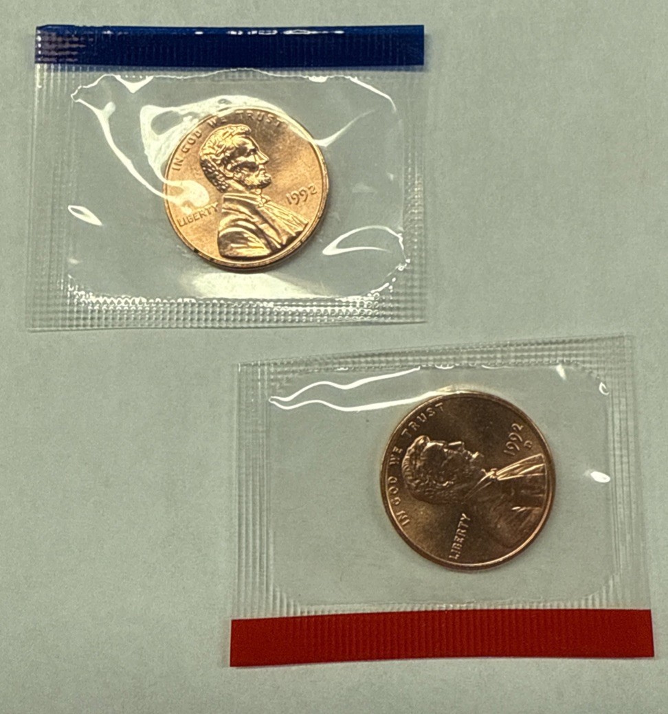1992 P&D Lincoln Memorial Cent from Mint Set In MINT CELLO with Free Shipping