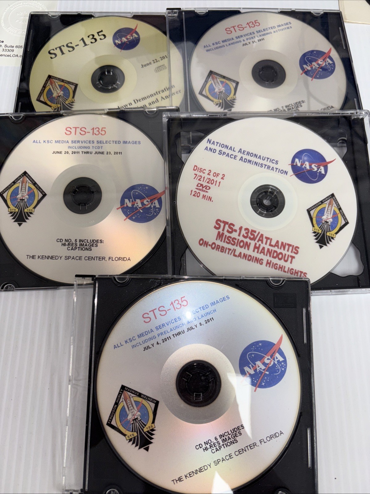 NASA STS-135 ATLANTIS PRESS PHOTO CDs  (5 LOT) HI RES IMAGES AND AUDIO CD