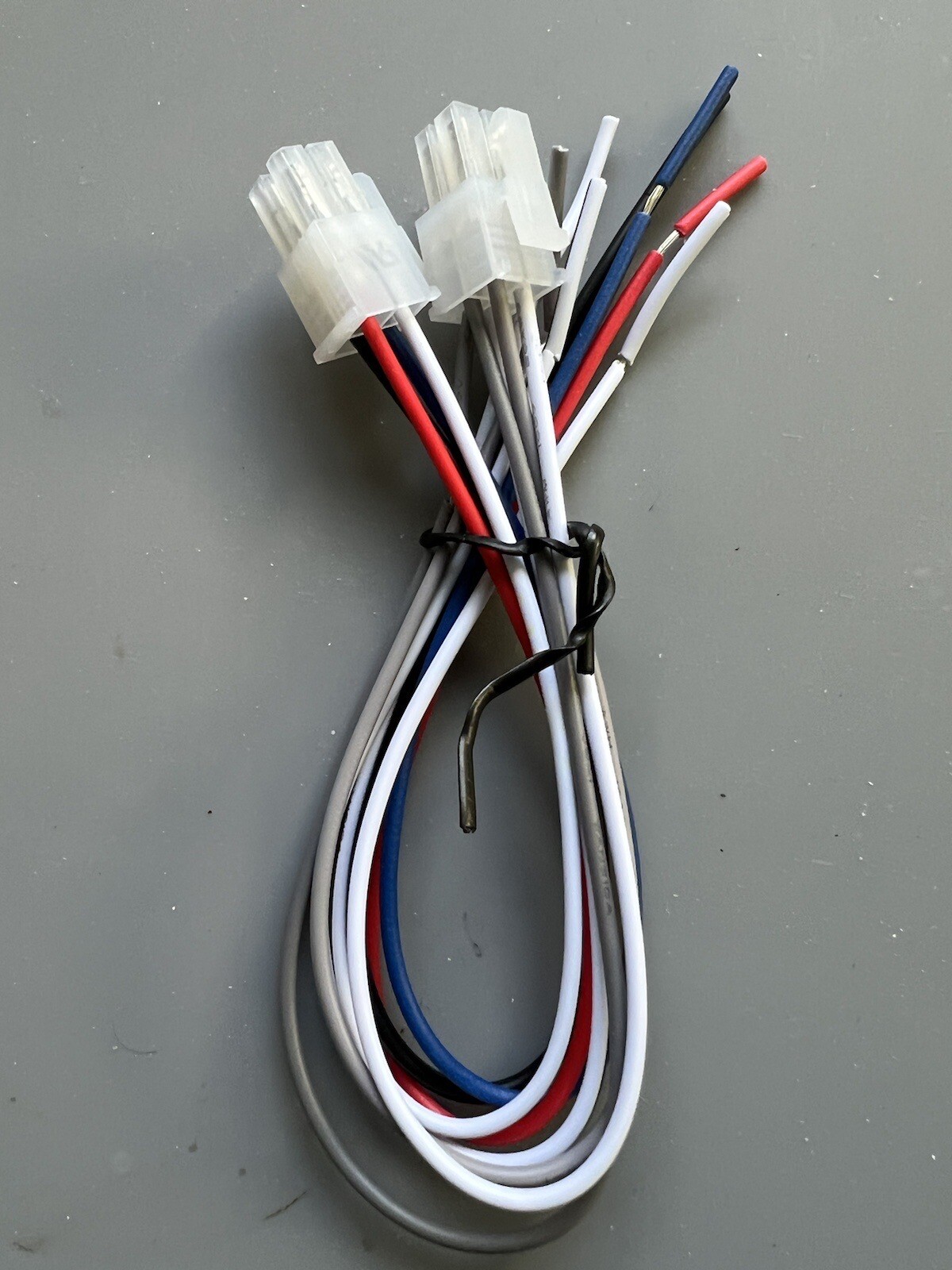 DS18 Equalize EQX7  Pair of 4 Pin Hi-Low & Power Plug