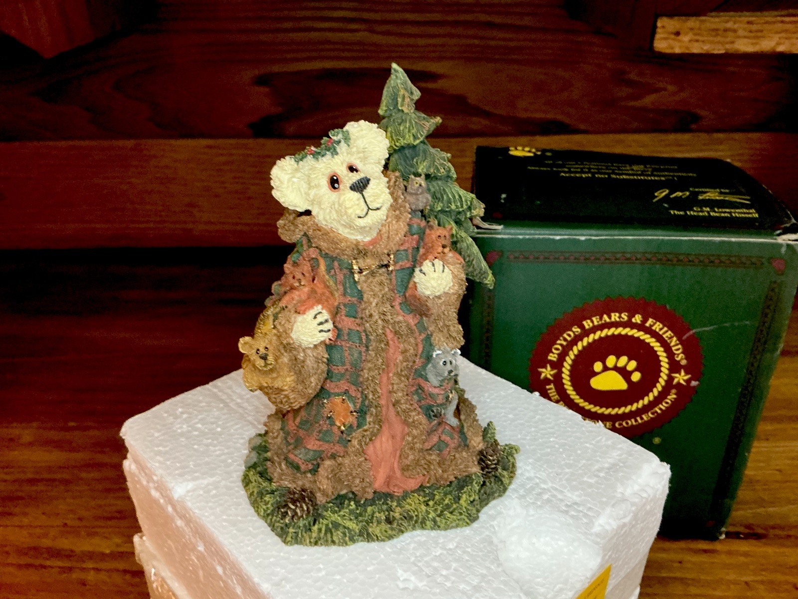 Longaberger ~Boyds Bearstone LB Collection~Fern Woodsbeary & Friends~NIB