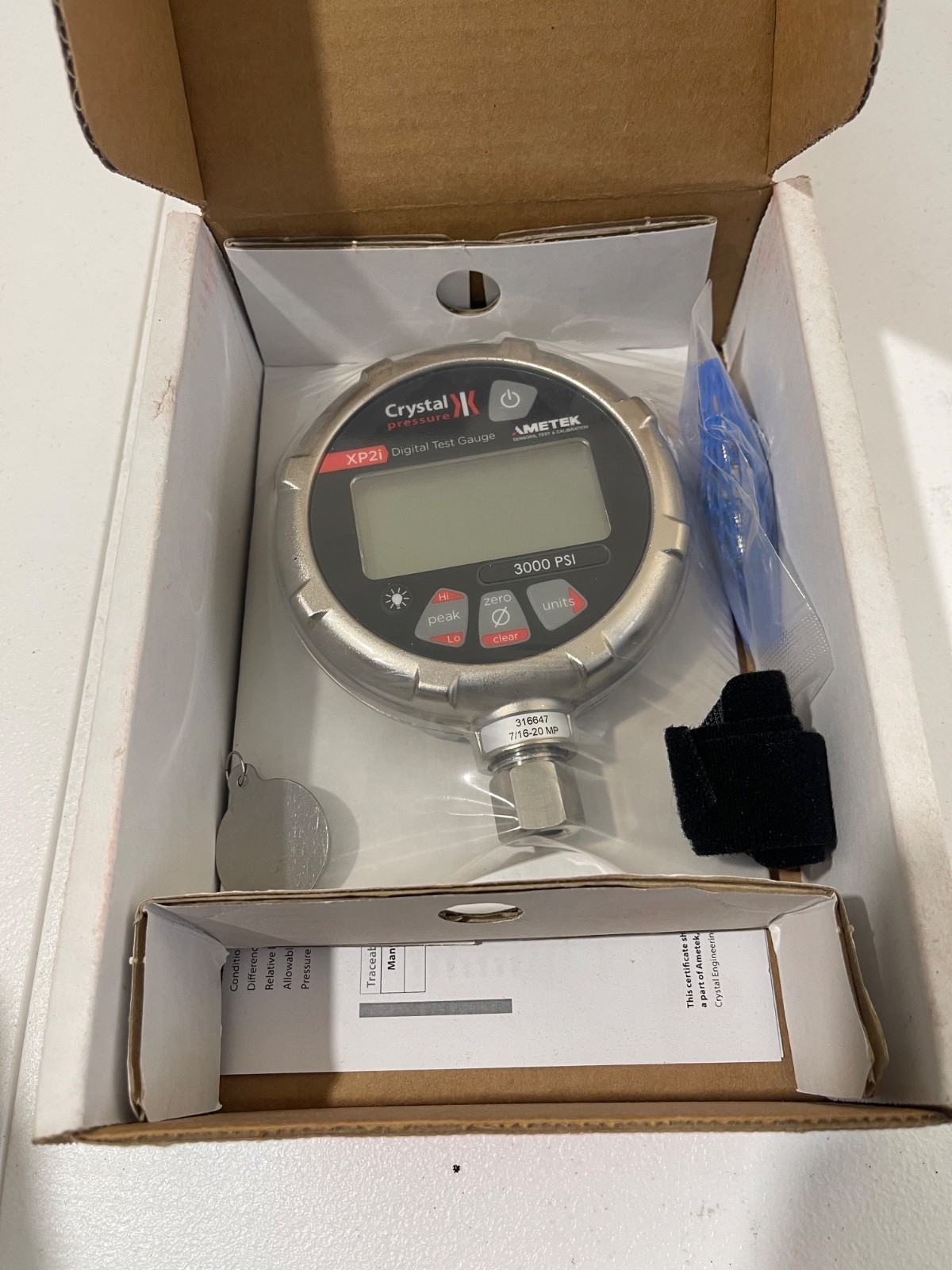 AMETEK Crystal XP2i Series 3KPSIXP2I Digital Pressure Test Gauge 3000 PSI