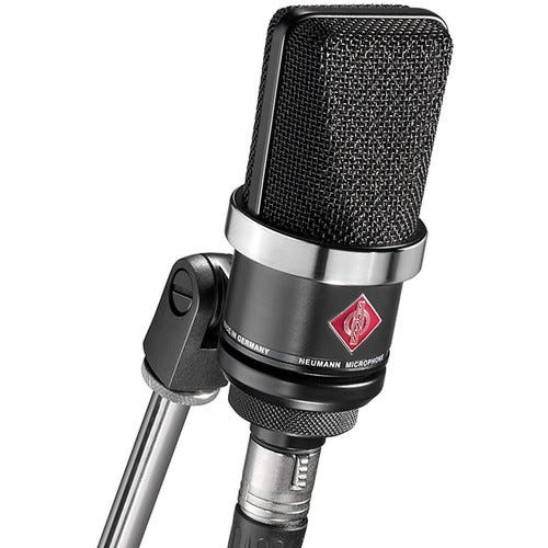 Neumann TLM 102 BK STUDIO SET Professional Studio Microphone - (B-Stock)