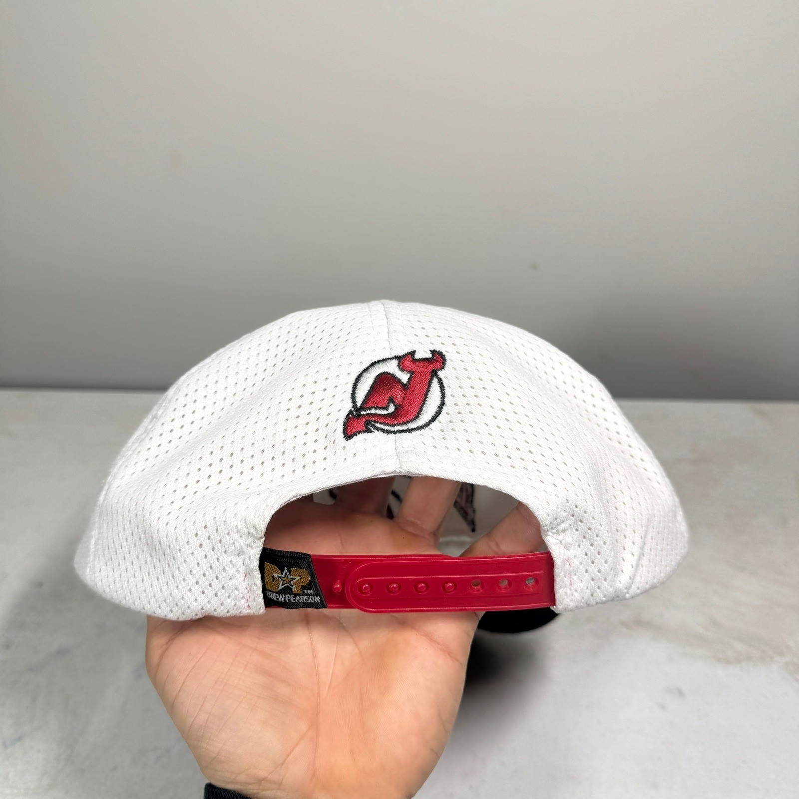 Vintage New Jersey Devils Mens Hat Cap White Red SnapBack Drew Pearson