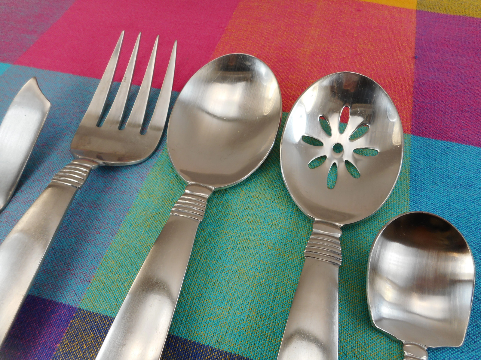 Pfaltzgraff Raleigh 18-8 Satin Stainless Hostess Serving Set