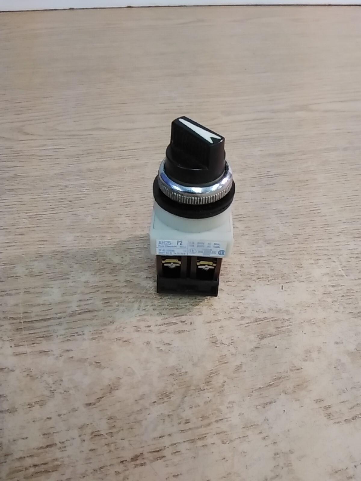 Fuji Electric AH25-P2 Selector Switch