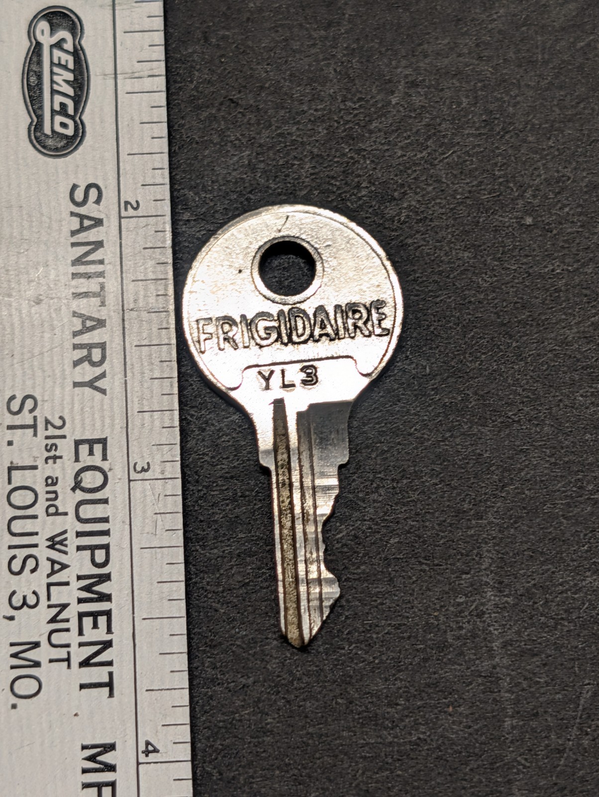 Vintage Frigidaire key
