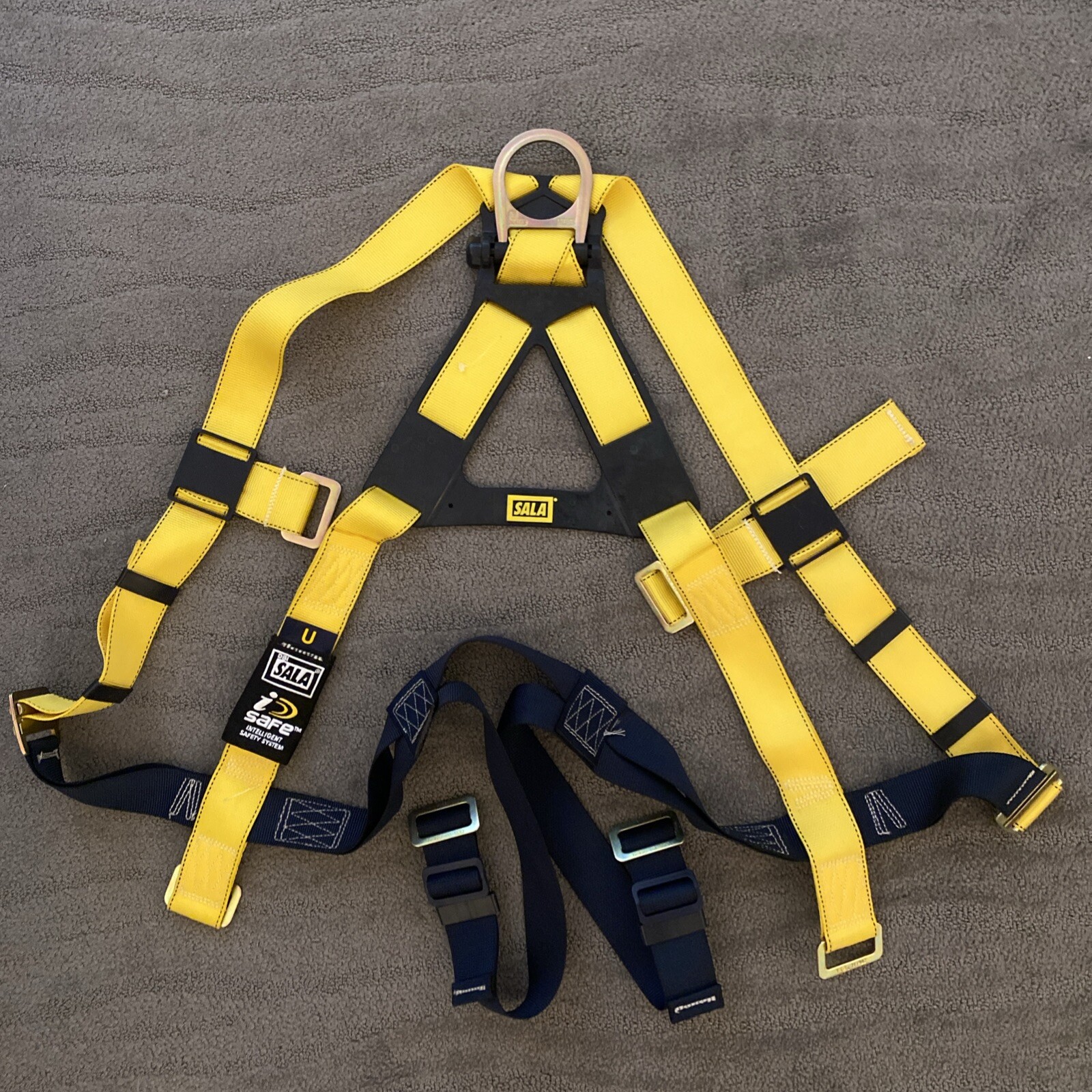 DBI SALA Full Body Harness Universal 420 lb Safety Excellent Yellow