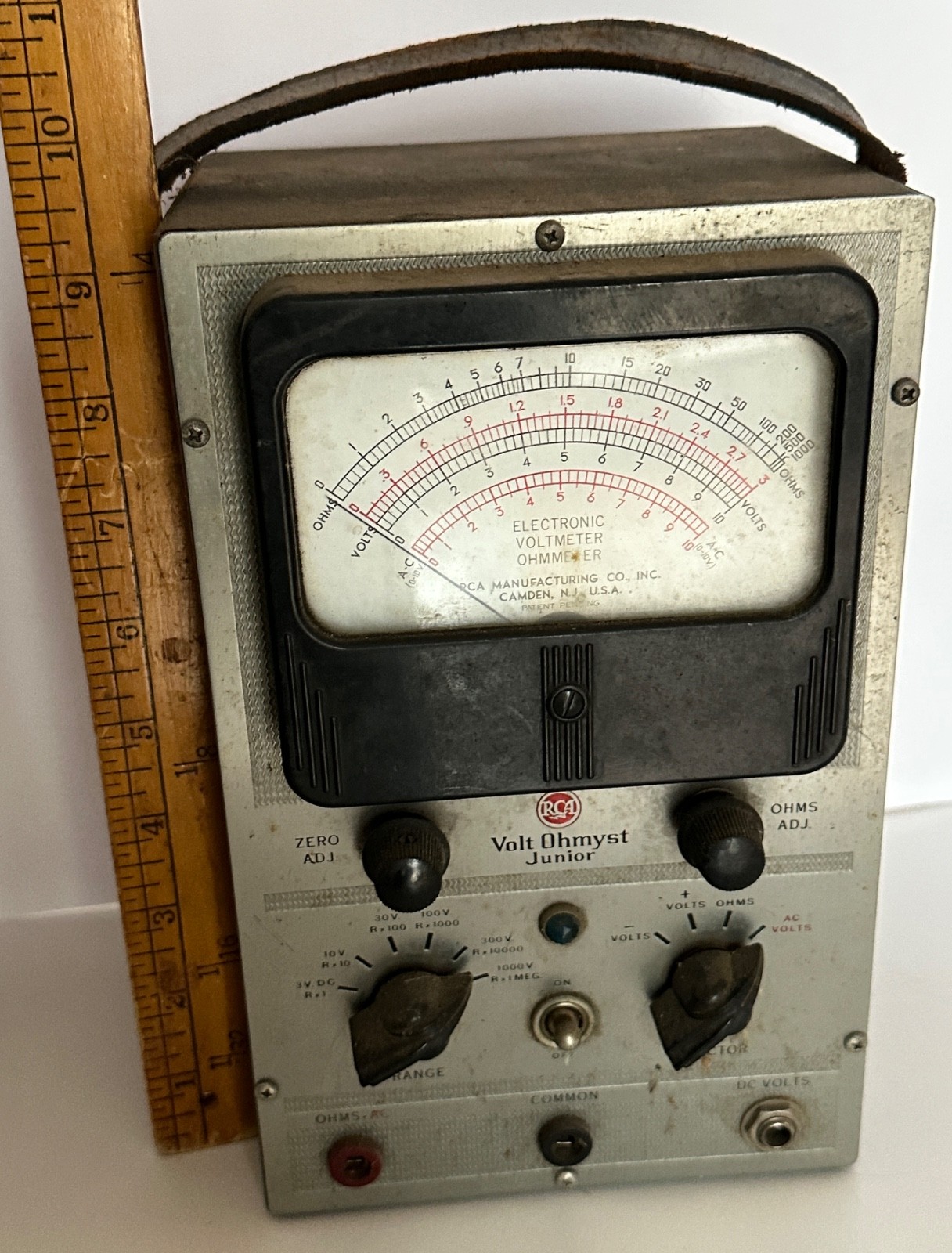 Vintage RCA Volt Ohmyst Junior Untested