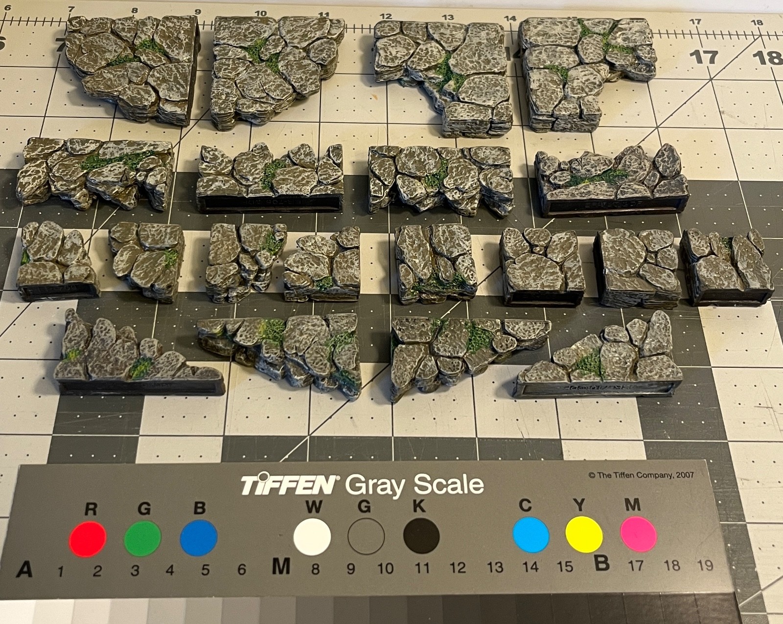 Dwarven Forge Erinthor Cliff Ledges natural stone variation negative space build