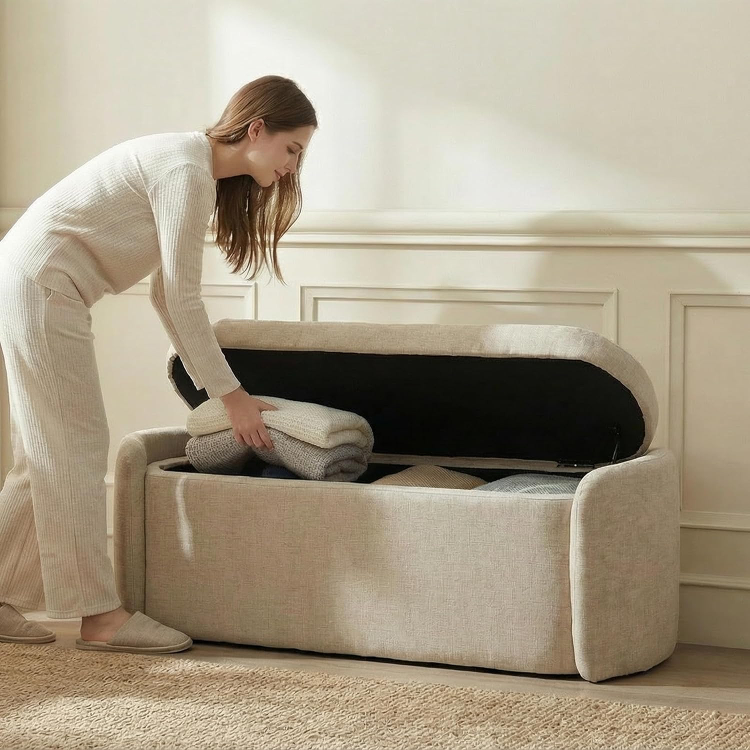 VKNOW 46" Oval Storage Ottoman Bench, Upholstered End of Bed Bench Ottomans Benc