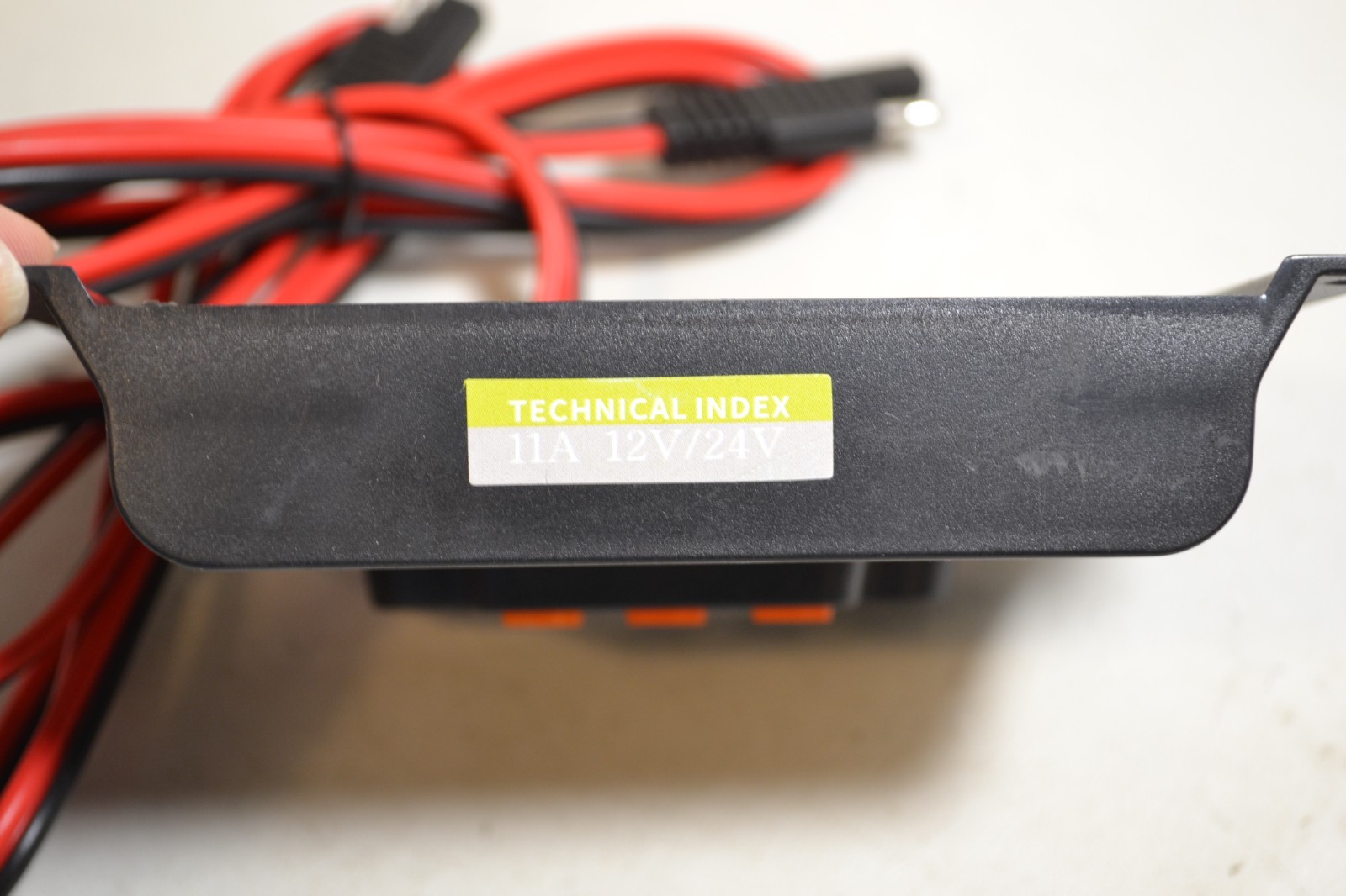 Nature Power Solar Charge Controller 12/24V 11AMP