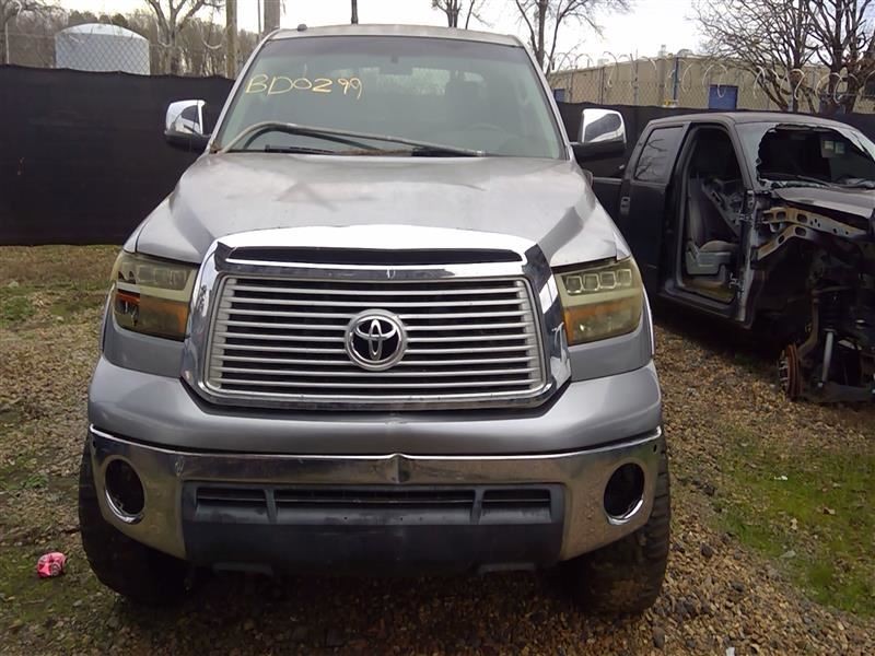 Chassis ECM Communication Multimedia Interface Fits 12-13 TUNDRA 579345