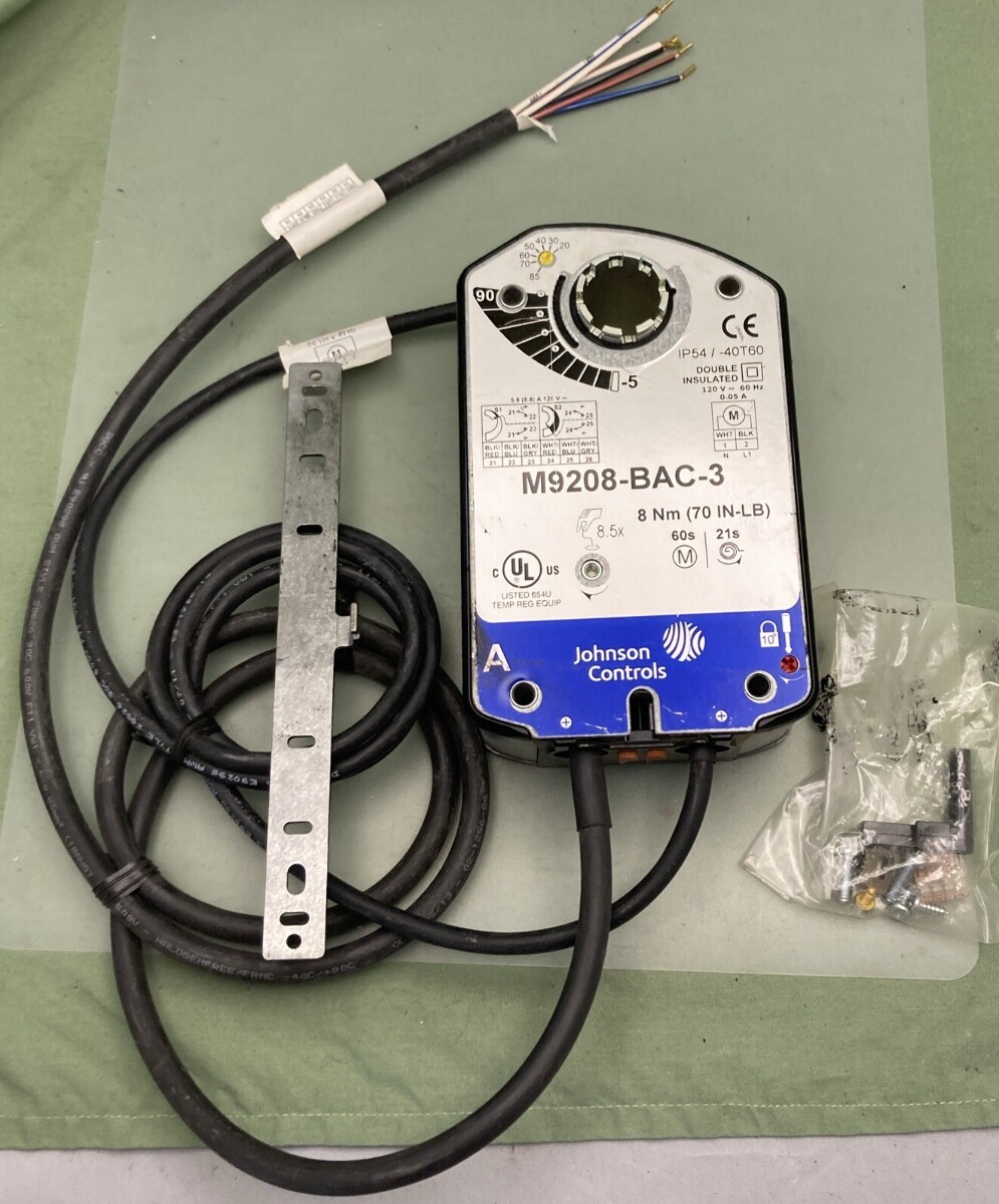 NEW JOHNSON CONTROLS M9208-BAC-3 SRTN 120VAC 50/60Hz, Damper Actuator
