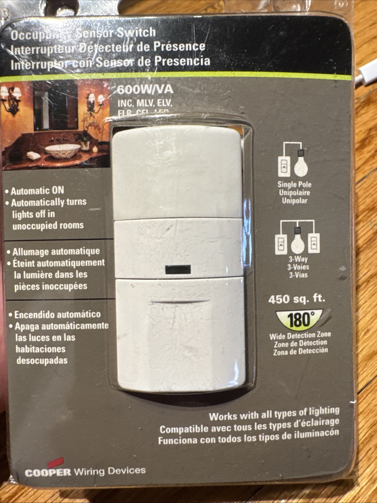 Cooper Wiring Device White Occupancy Sensor Switch Automatic On 600W/VA