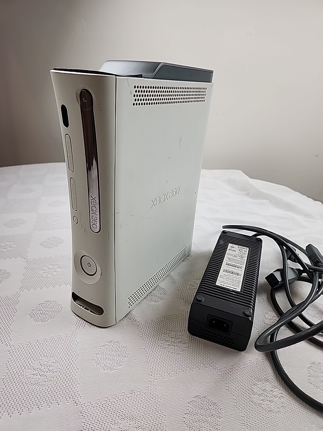 Xbox 360 & HDD Not Tested