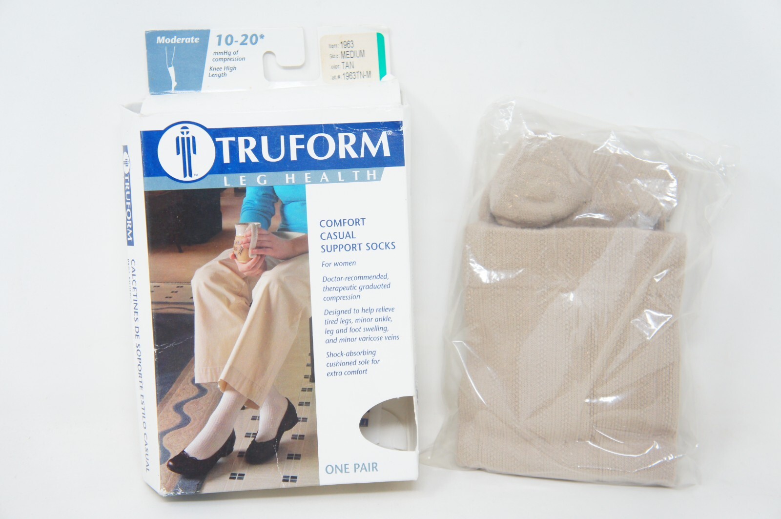 Truform Women's Socks, 1963 Comfort Casual Support 1 Pair, Tan Medium