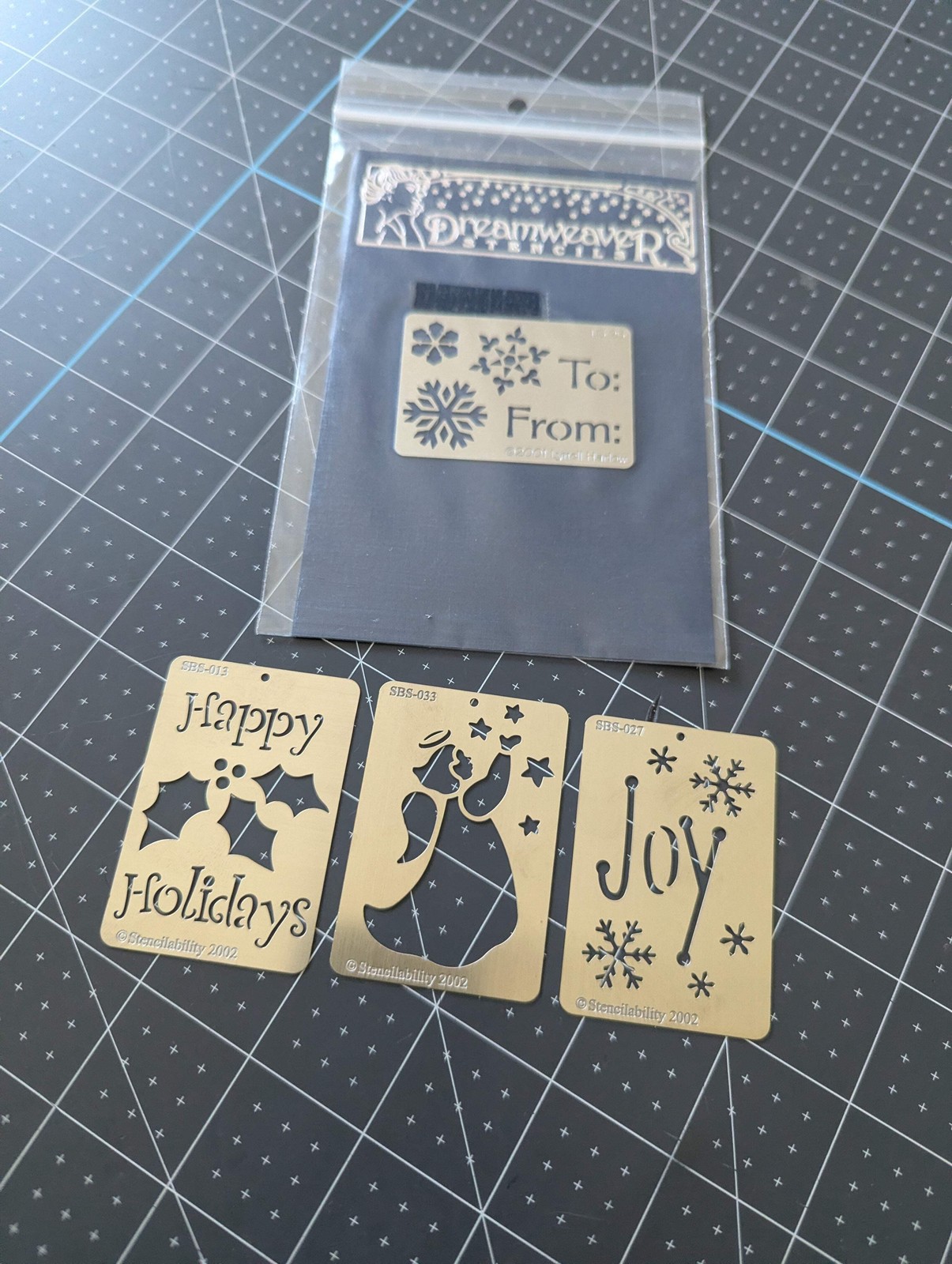 Stencilability & Dreamweaver Holiday Embossing Stencils Bundle