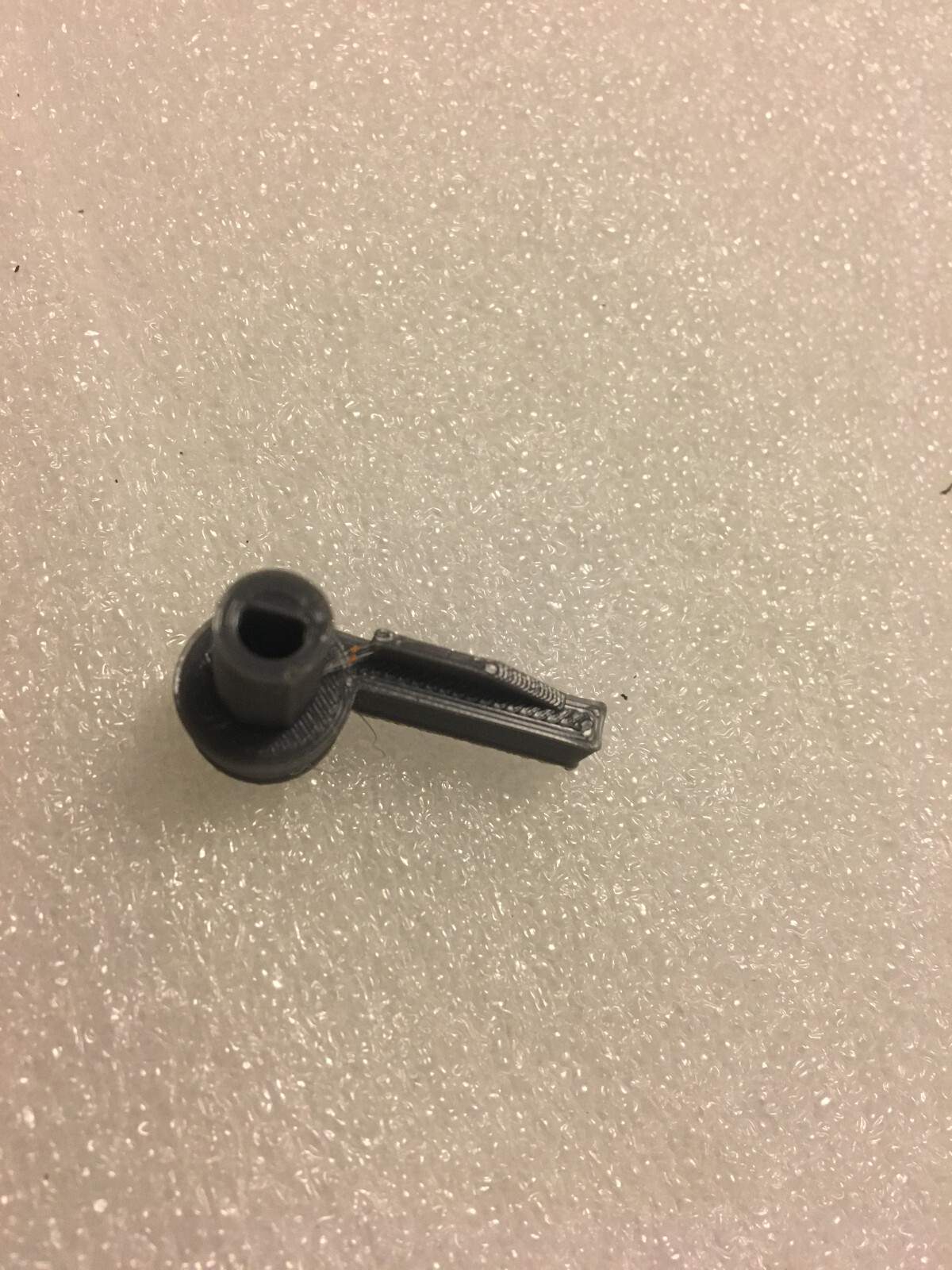 Mitsumi / Newtronics 5.25" floppy drive clamp handle