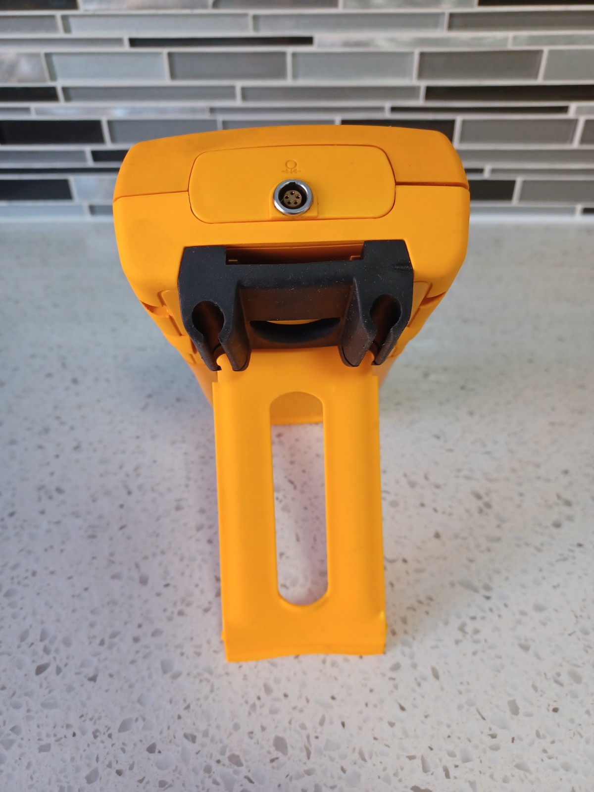 Fluke 725 Multifunction Process Calibrator for Parts