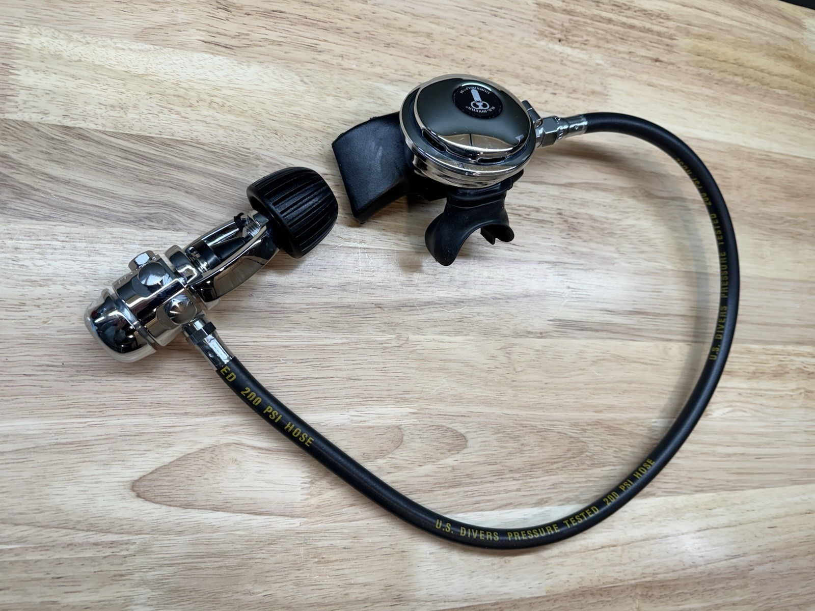 Aqua Lung US divers conshelf 14 scuba regulator 1st/2nd Stage
