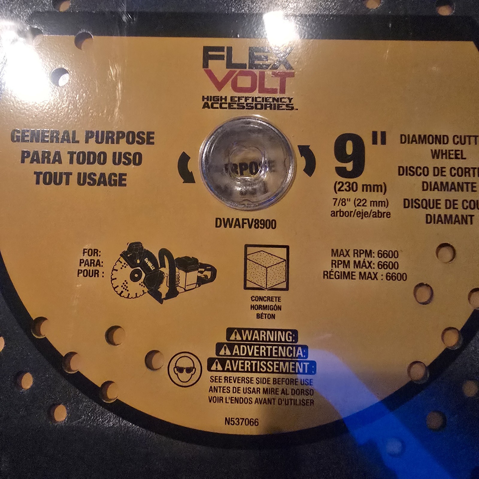 DeWalt FlexVolt 9 in. D X 7/8 in. Diamond Segmented Rim Diamond Saw Blade