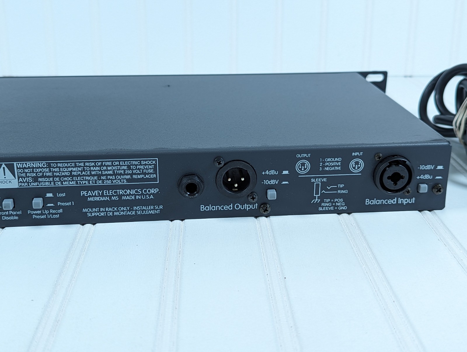 Peavey Feedback Ferret Digital Dynamic Anti-Feedback System Tested Free Shipping