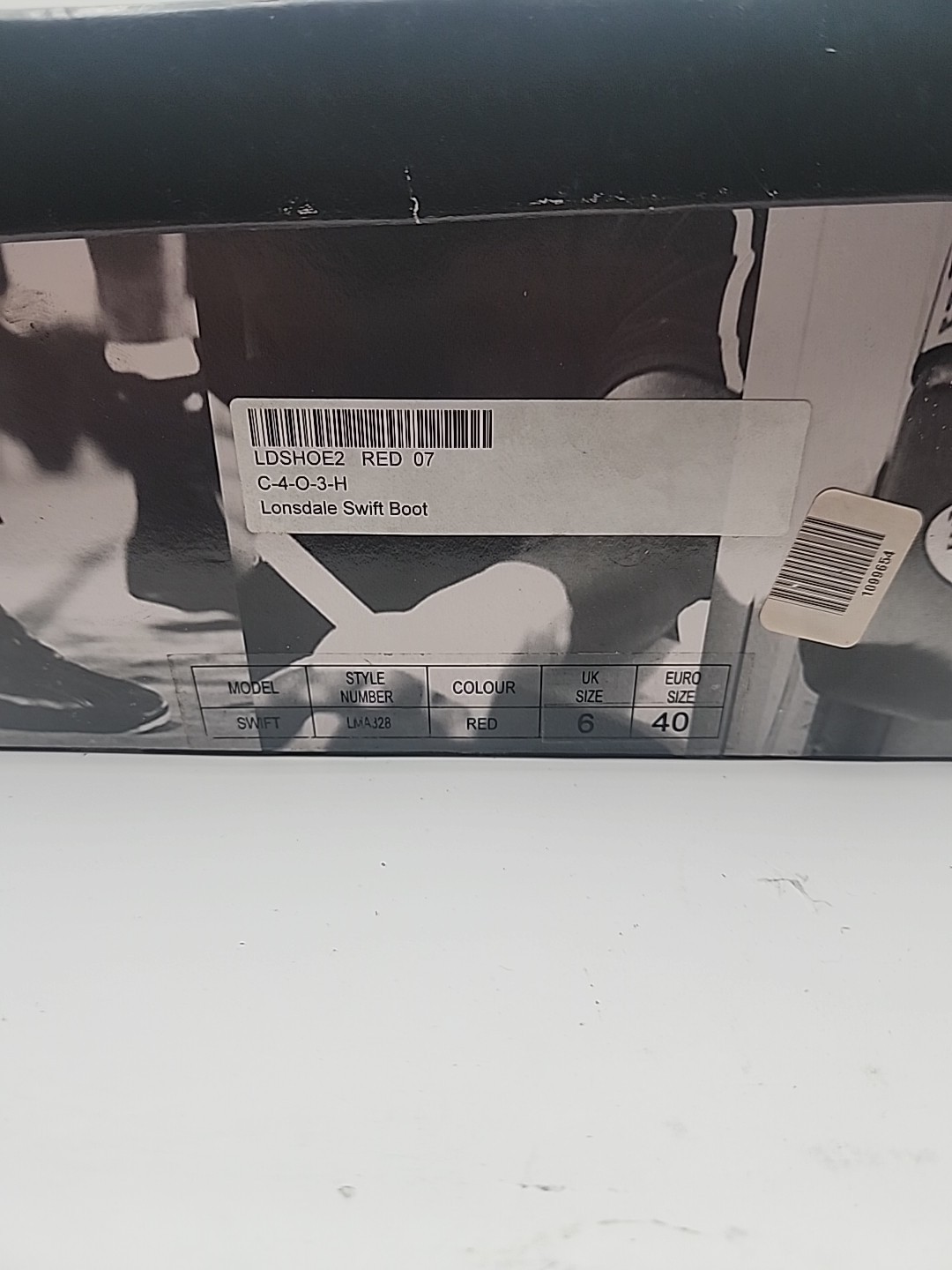 Lonsdale Swift Boot Boxing Shoes. Size 7. Red. New With Box