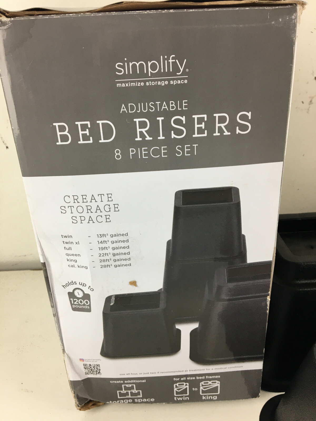 Simplify - 8 Piece Adjustable Bed Risers Set - Black - 4 3" Risers & 4 5" Risers